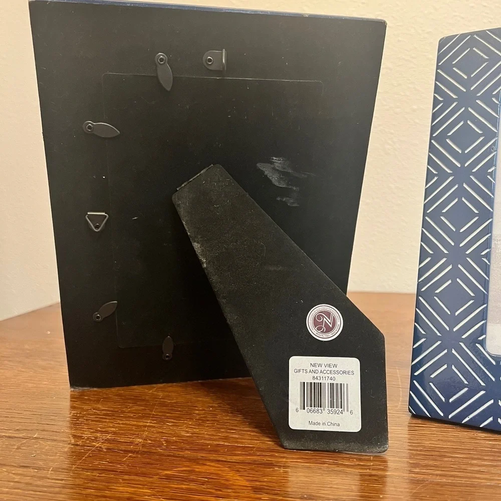 Set of 2 Mixed & Mingled 5x7 Navy Geometric Photo Frames – Heavy